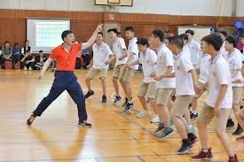 德州扑克不是翻盘游戏（德州扑克不是靠翻盘取胜的游戏）